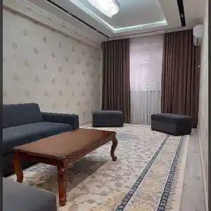 2-комн. квартира, 8 этаж, 80м², Пайкар, Голубой экран