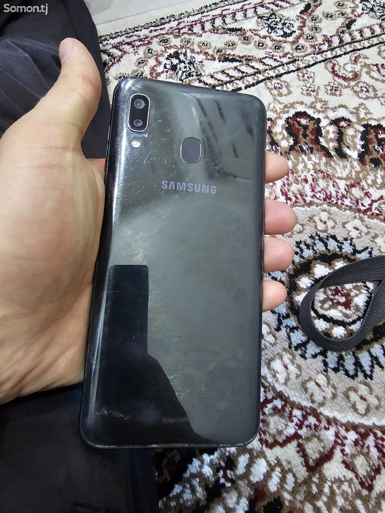 Samsung Galaxy A20-1