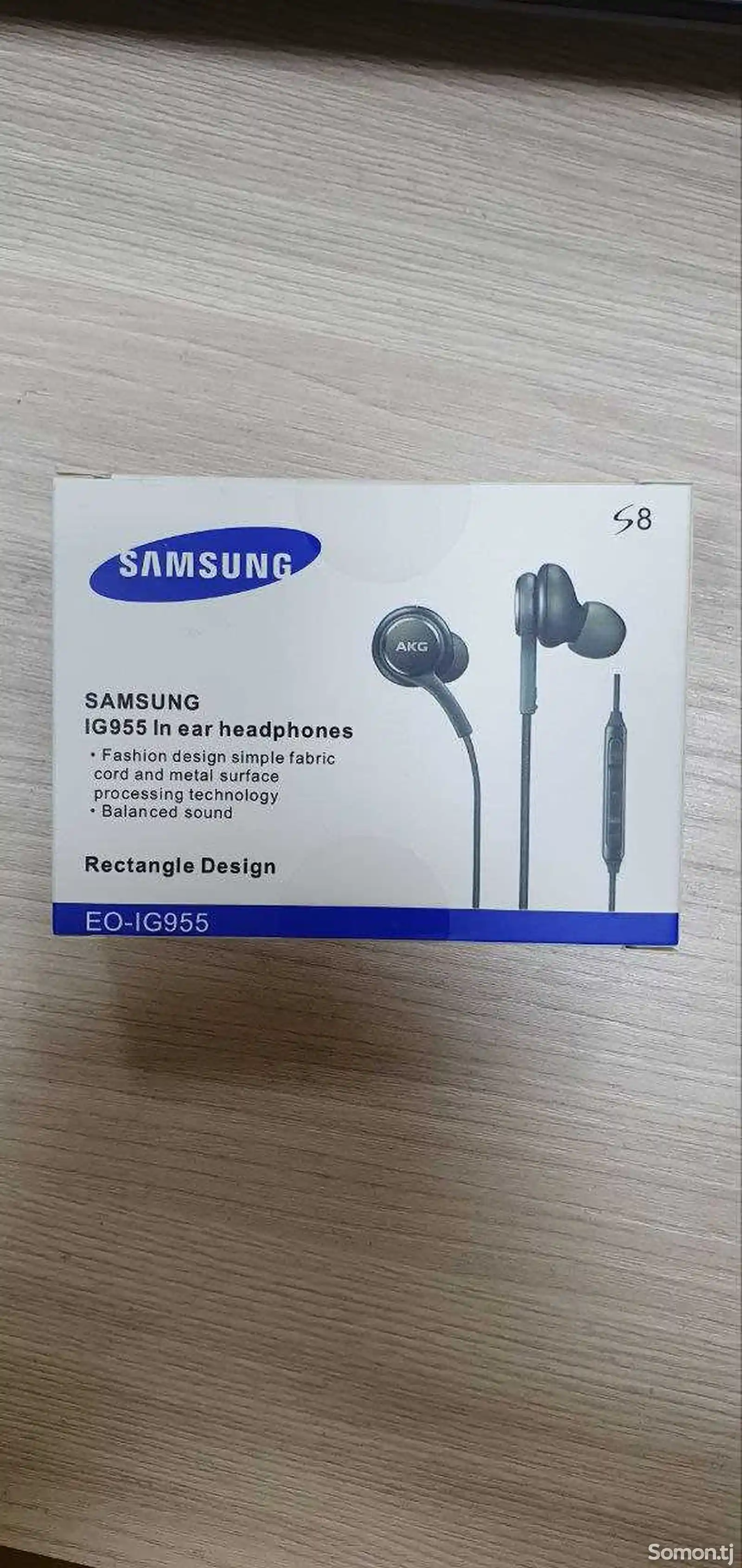 Проводная гарнитура Samsung Earphones Tuned by AKG AUX 3.5mm-1