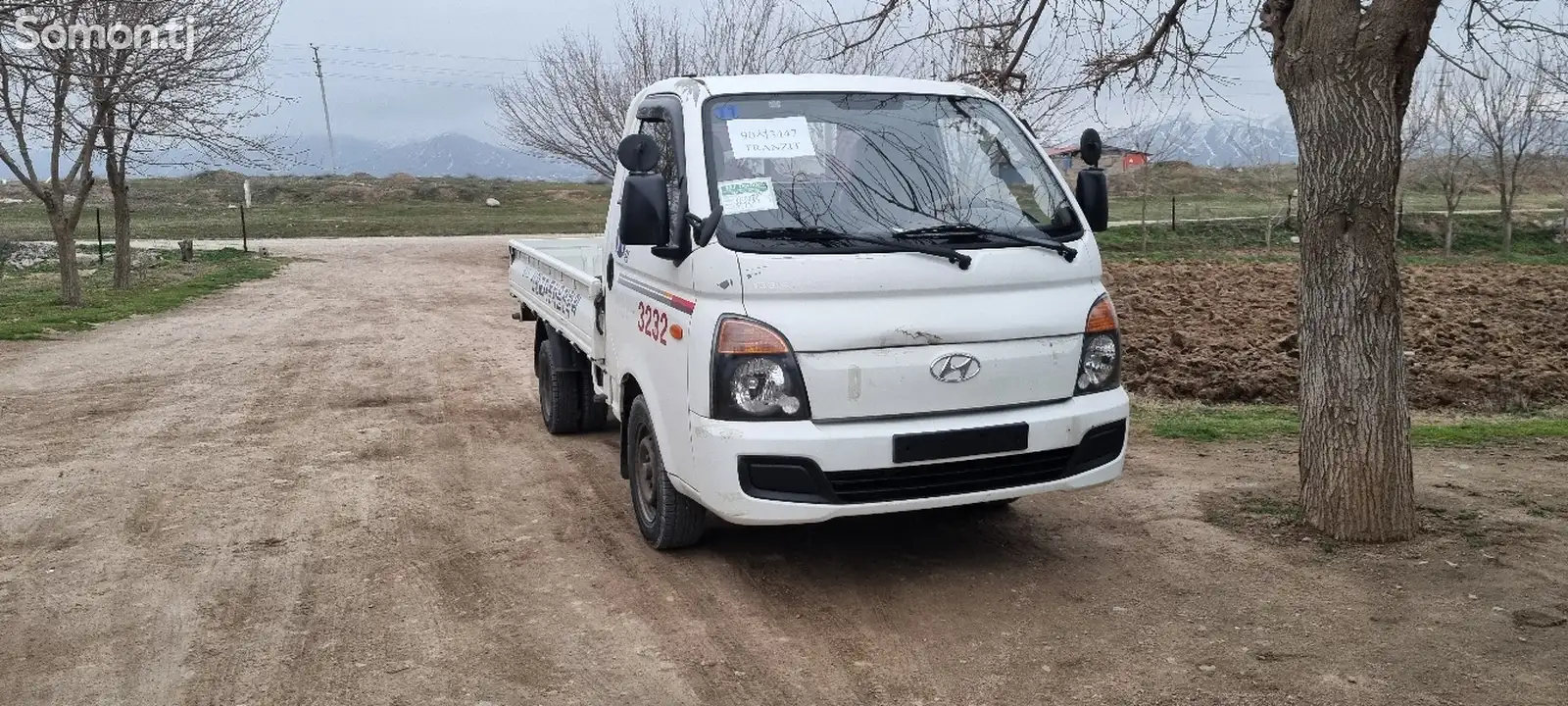 Бортовой автомобиль Hyundai Porter, 2014-1