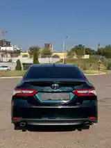 Toyota Camry, 2018-5