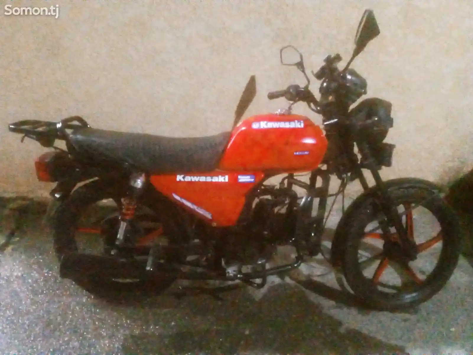 Мотоцикл Kawasaki-1