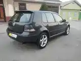 Volkswagen Golf, 2000-2