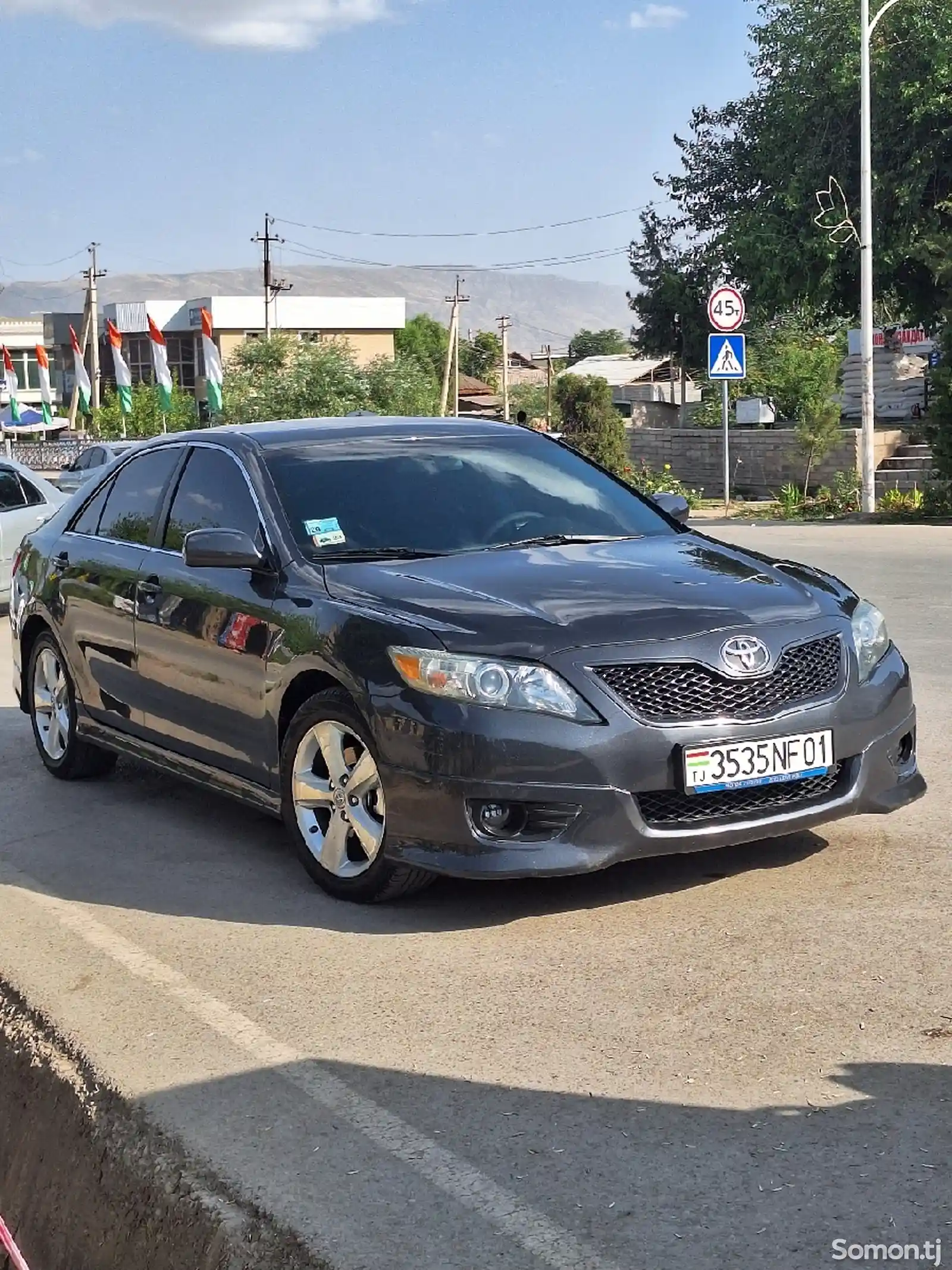 Toyota Camry, 2011-1