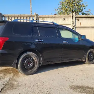 Toyota Fielder, 2008