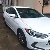 Hyundai Elantra, 2017-2