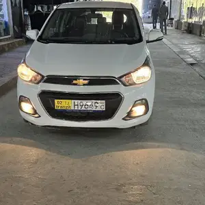 Chevrolet Spark, 2016