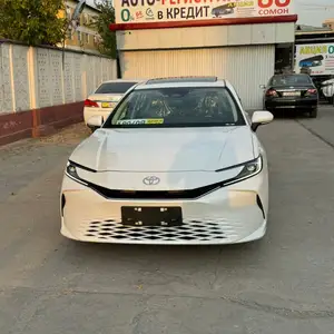 Toyota Camry, 2024