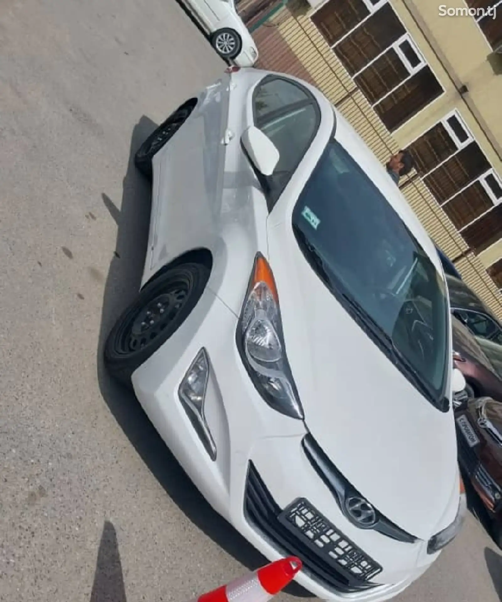 Hyundai Elantra, 2013-1