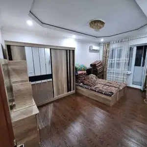 3-комн. квартира, 5 этаж, 90м², 101 мкр