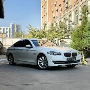 BMW 5 series, 2012