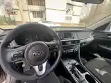 Kia Optima, 2017-5