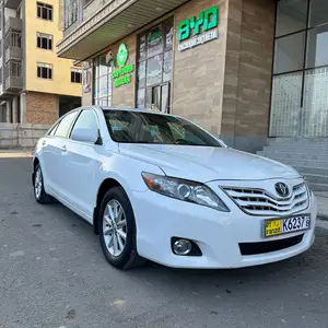 Toyota Camry, 2009