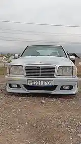 Mercedes-Benz W124, 1994-5