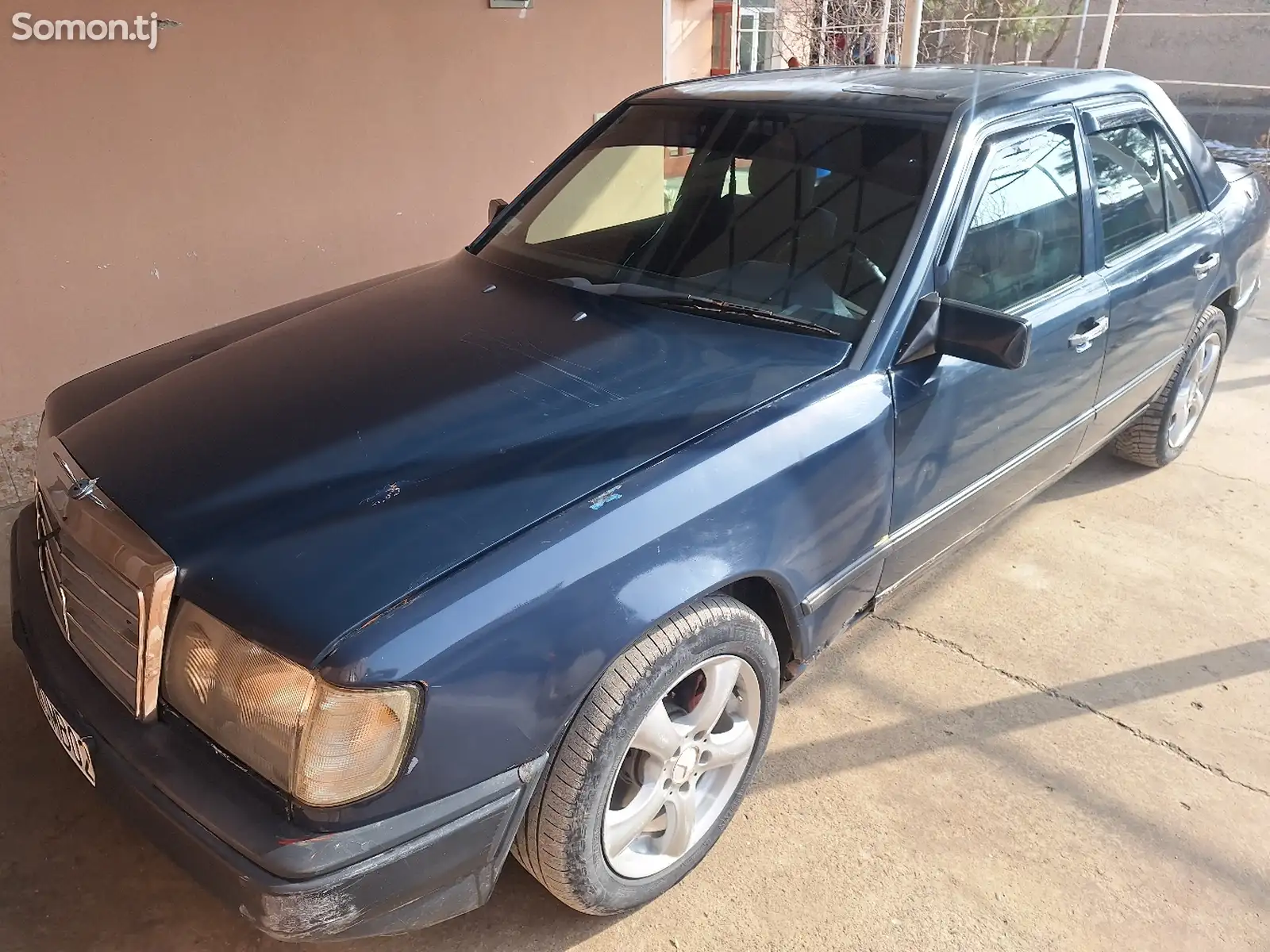 Mercedes-Benz W124, 1989-1