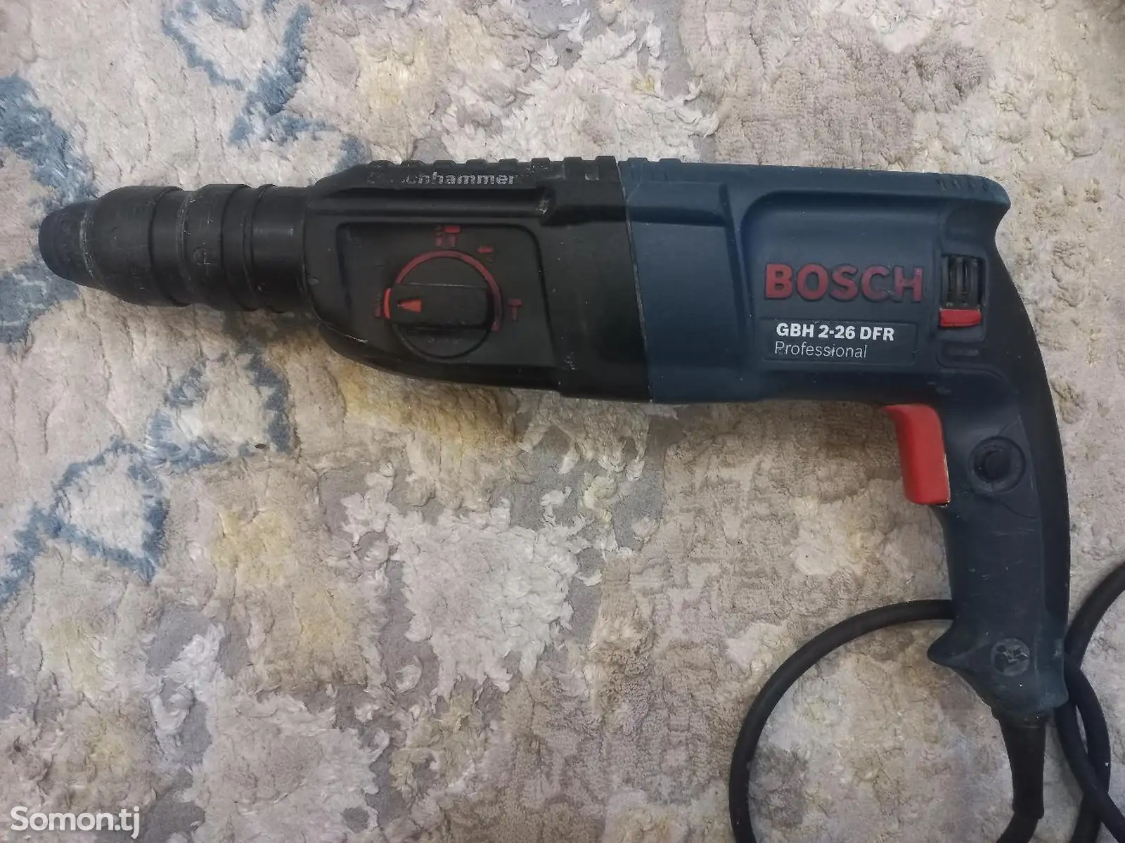 Перфоратор Bosch-1