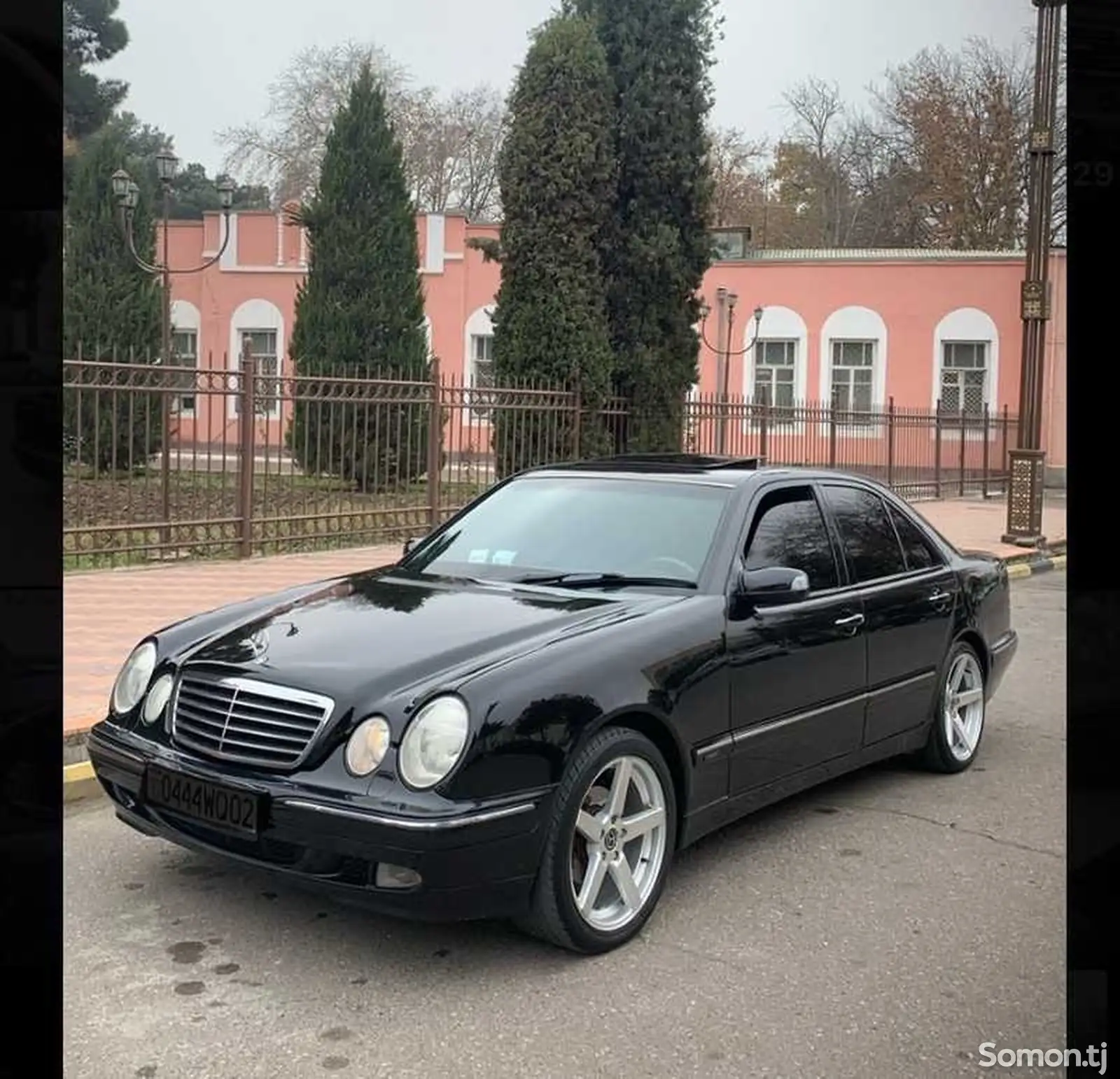 Mercedes-Benz E class, 2000-1