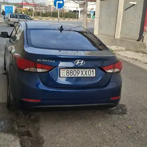 Hyundai Elantra, 2016