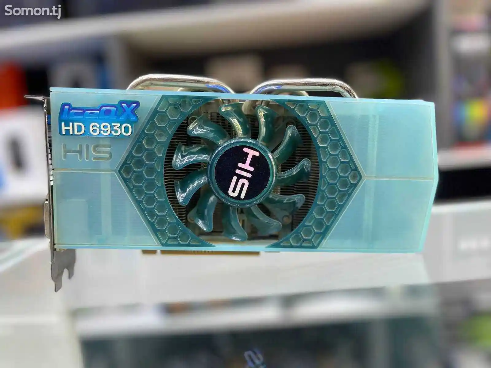 Видеокарта AMD Radeon HD 6930-1