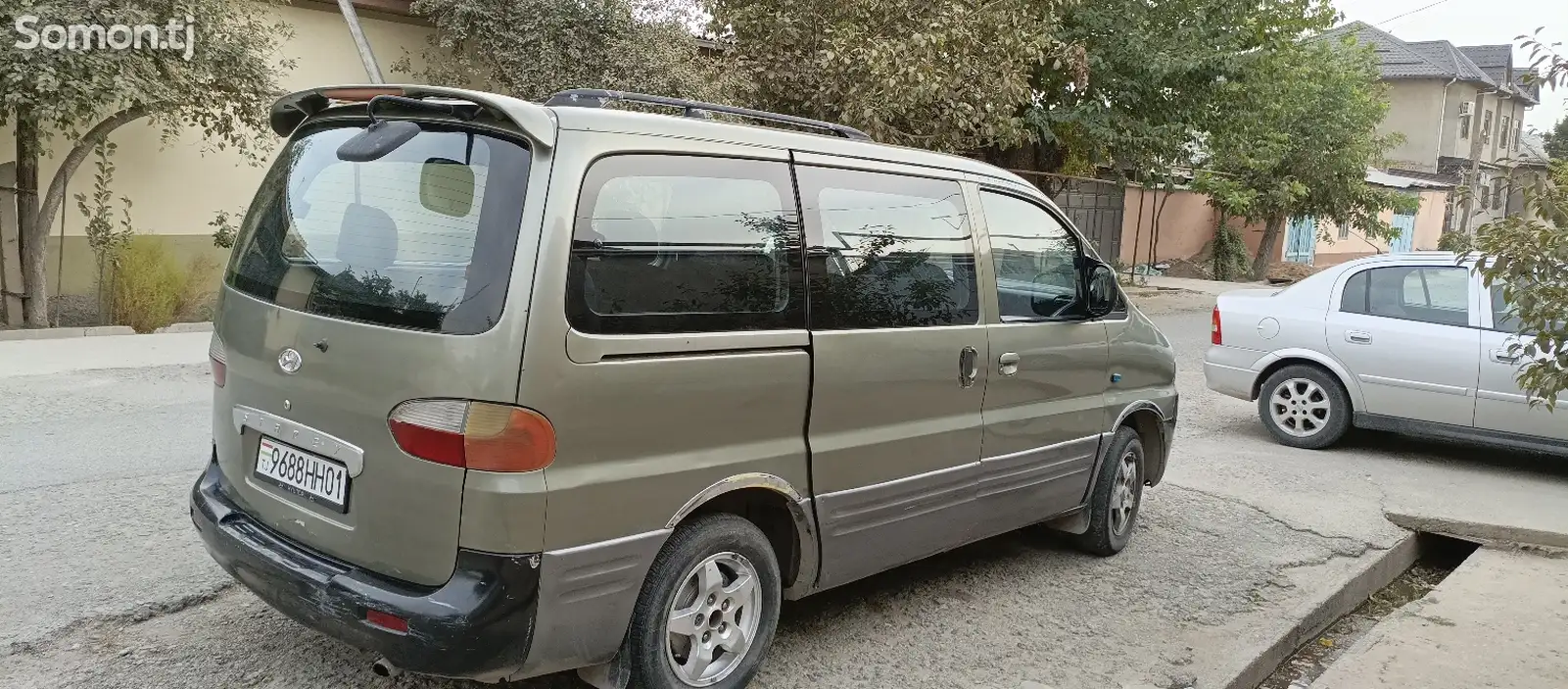 Микроавтобус Hyundai Starex, 2000-5