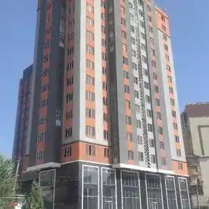 3-комн. квартира, 8 этаж, 120 м², Славянский университет