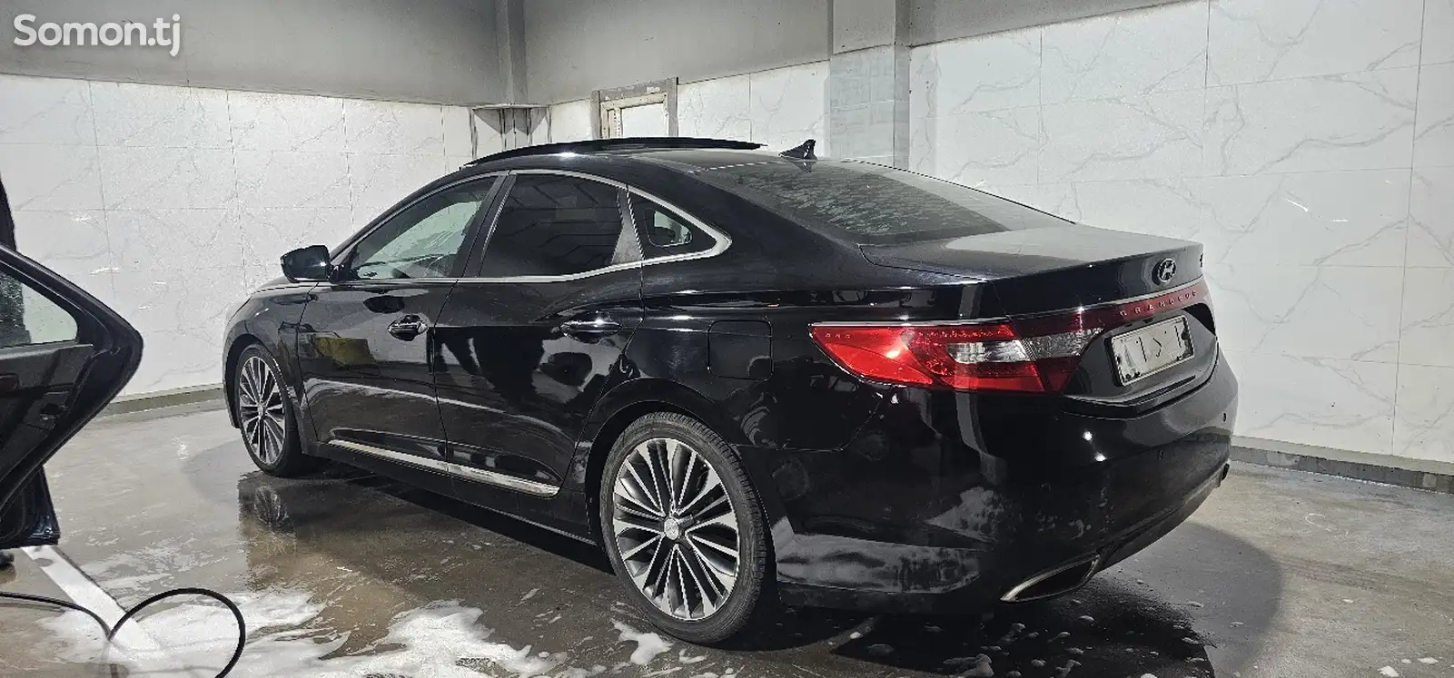 Hyundai Grandeur, 2014-1