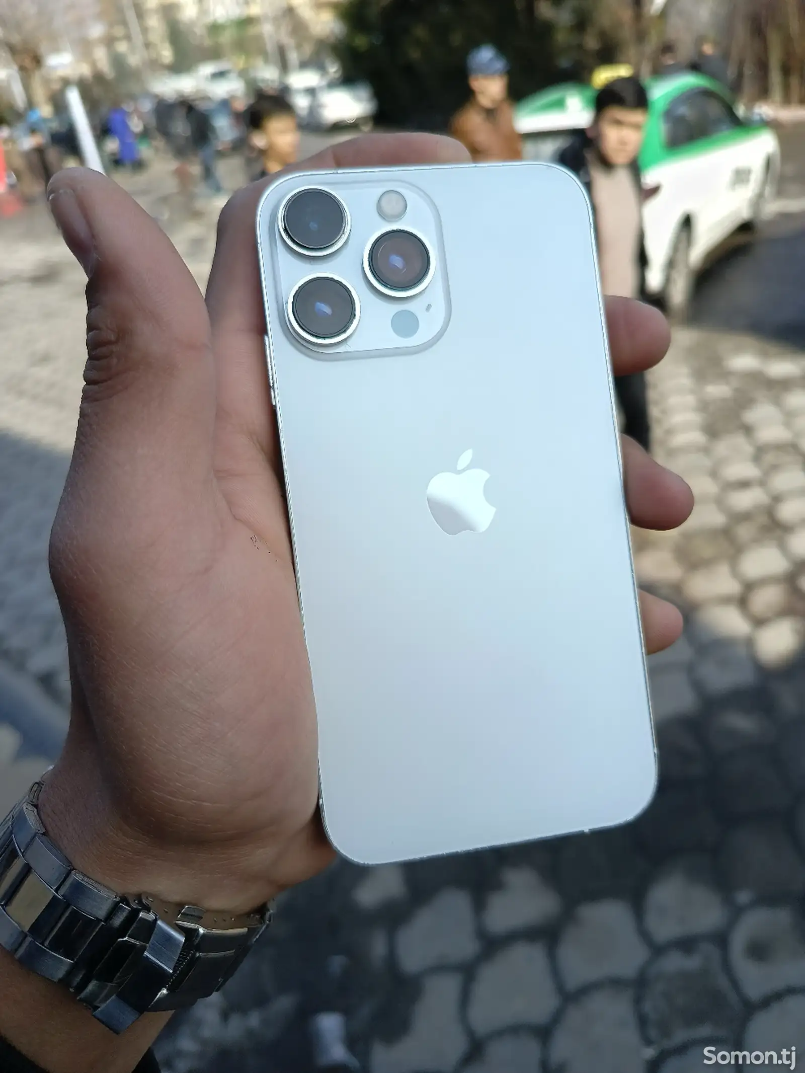 Apple iPhone Xr, 128 gb, White-1