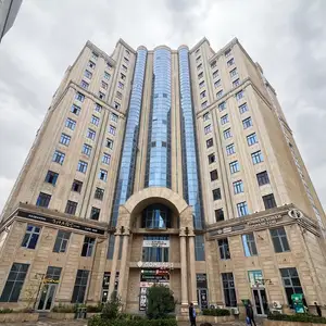 2-комн. квартира, 14 этаж, 94 м², Поворот аэропорта, 4 дома