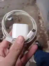 Зарядное устройство от Apple iPhone-4