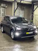 Toyota RAV 4, 2018-2