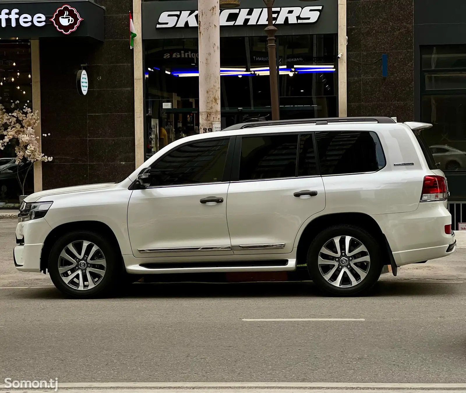 Toyota Land Cruiser, 2017-1