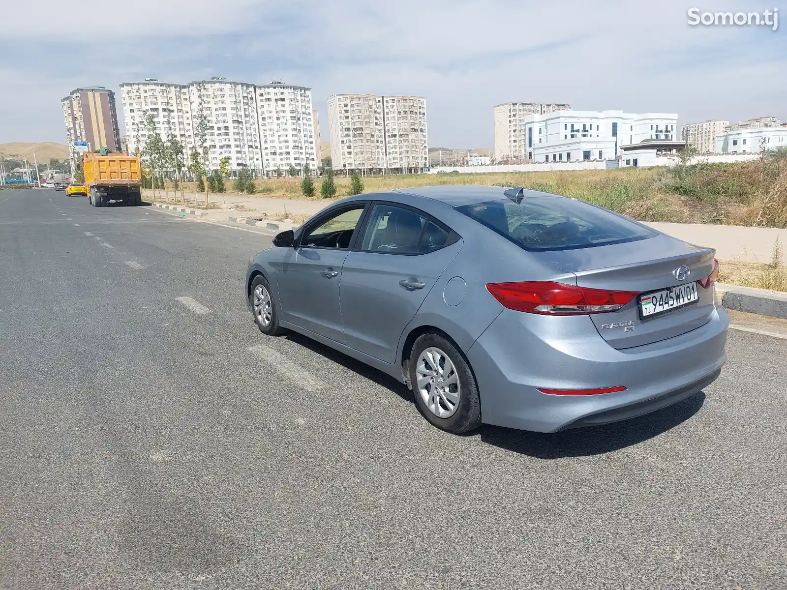 Hyundai Elantra, 2017-6