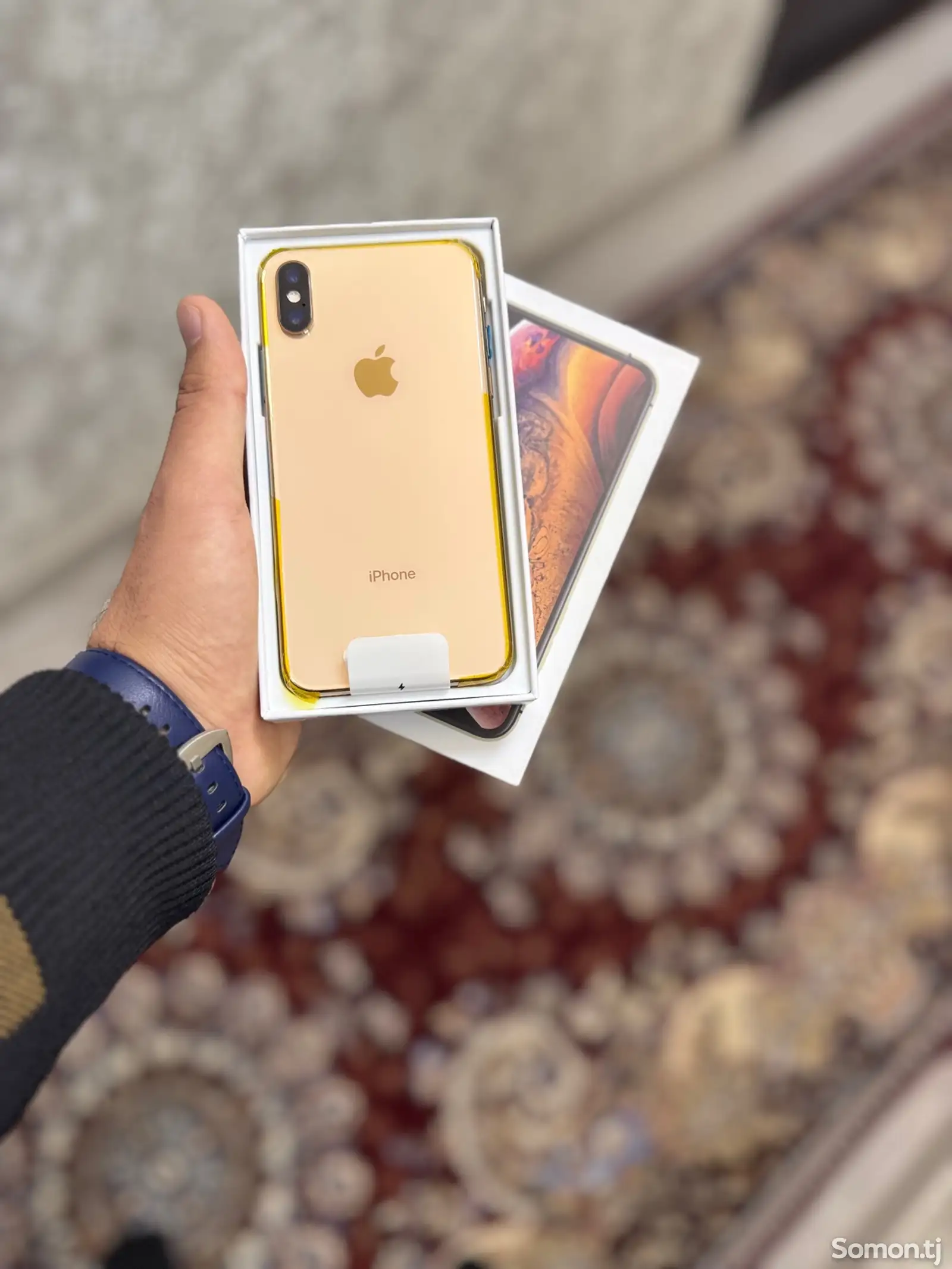 Apple iPhone Xs, 256 gb, Gold-1