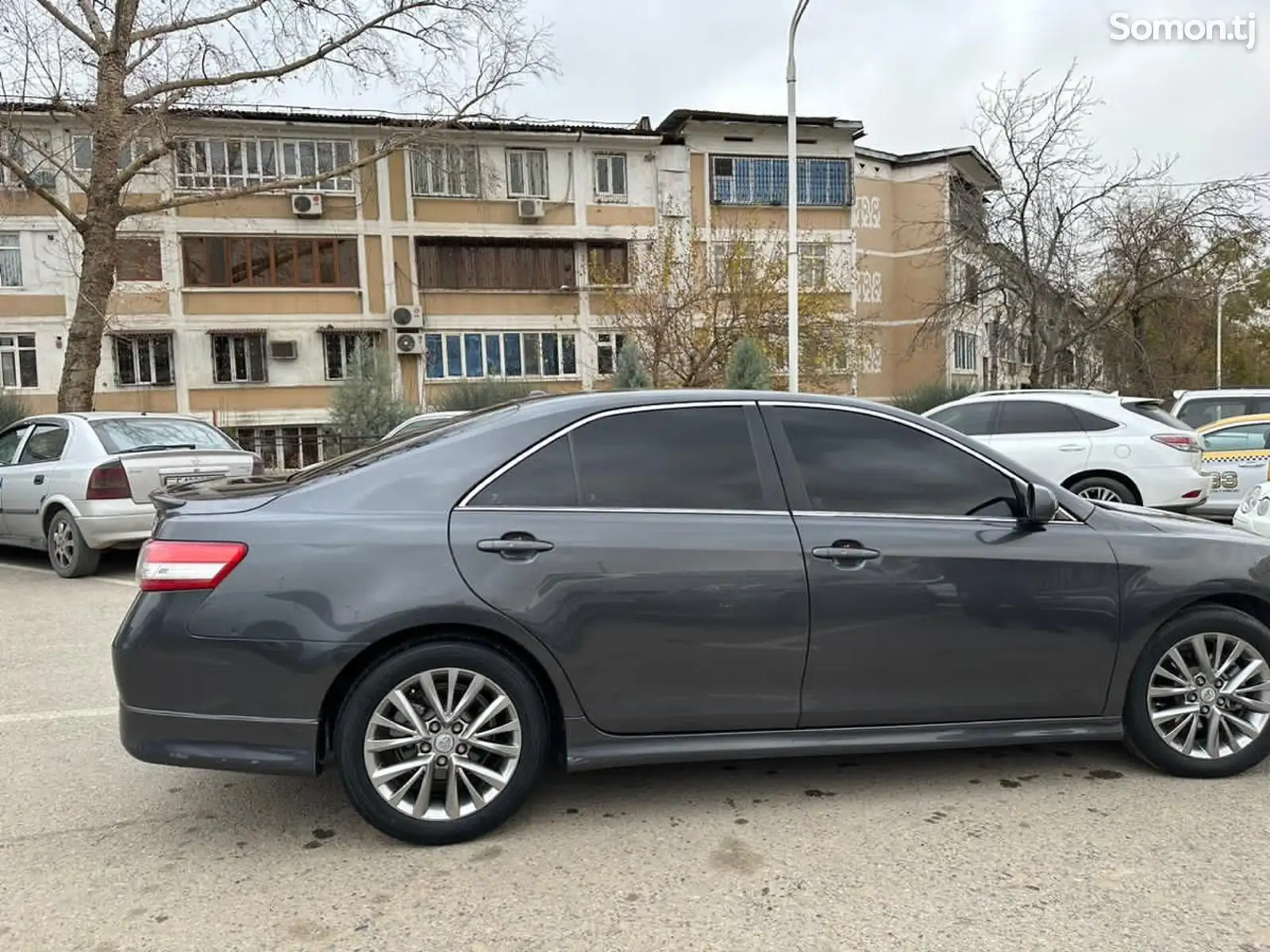 Toyota Camry, 2010-5