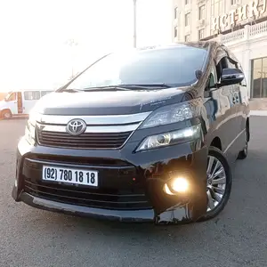 Toyota Vellfire, 2014