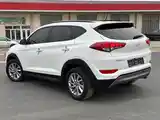 Hyundai Tucson, 2016-3