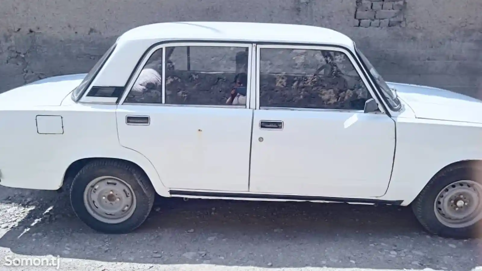 ВАЗ 2105, 1982-4