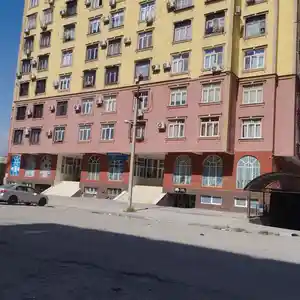 2-комн. квартира, 3 этаж, 65 м², 1-ум советский
