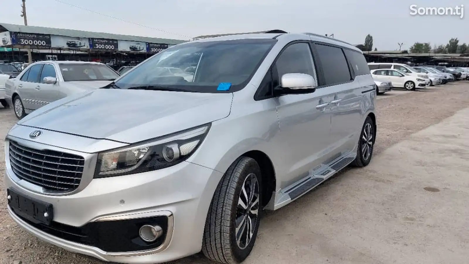 Kia Carnival, 2014-1