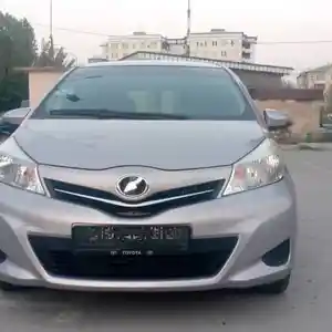 Toyota Vitz, 2012