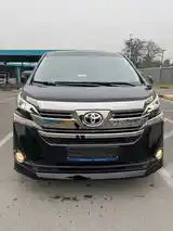 Toyota Vellfire, 2018-6