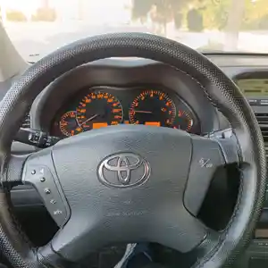 Toyota Avensis, 2006