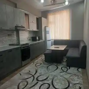 2-комн. квартира, 4 этаж, 55м², 19 мкр