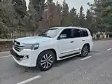 Toyota Land Cruiser, 2012-12