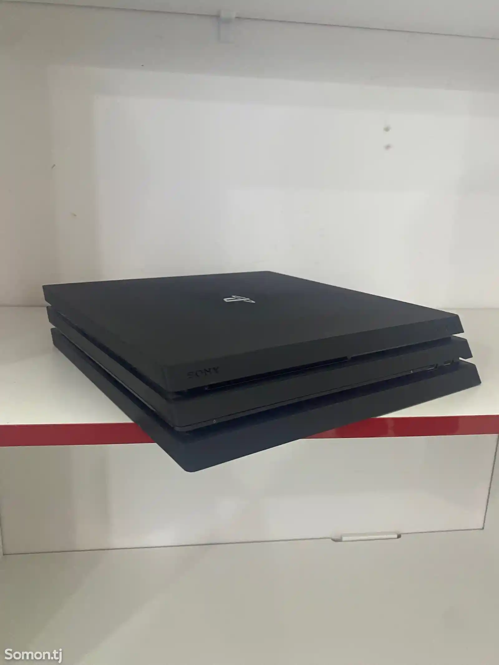 Игровая приставка PlayStation 4 pro 1Tb-3