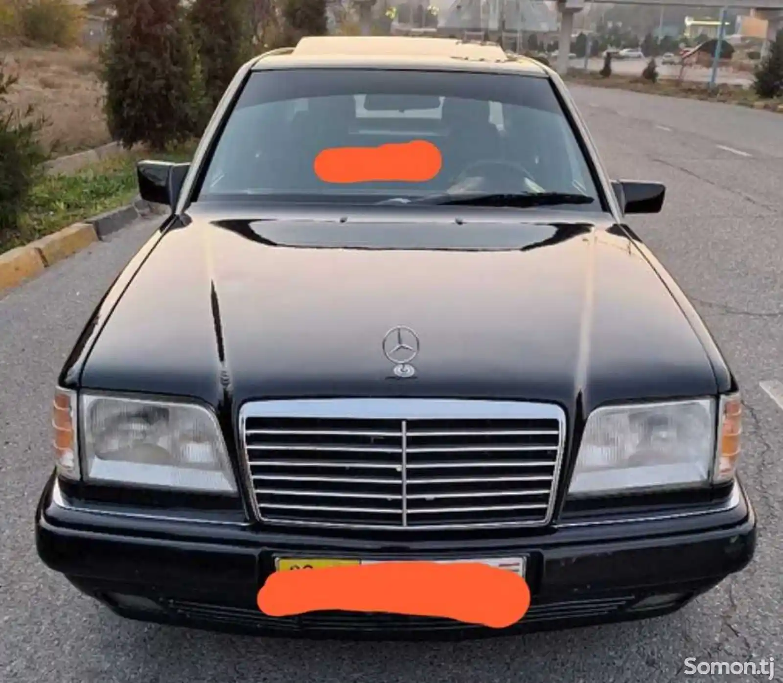 Лобовое стекло на Mercedes-Benz W124