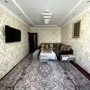 3-комн. квартира, 3 этаж, 64 м², 9 километр