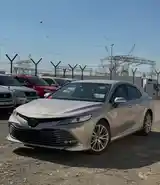 Toyota Camry, 2017-7