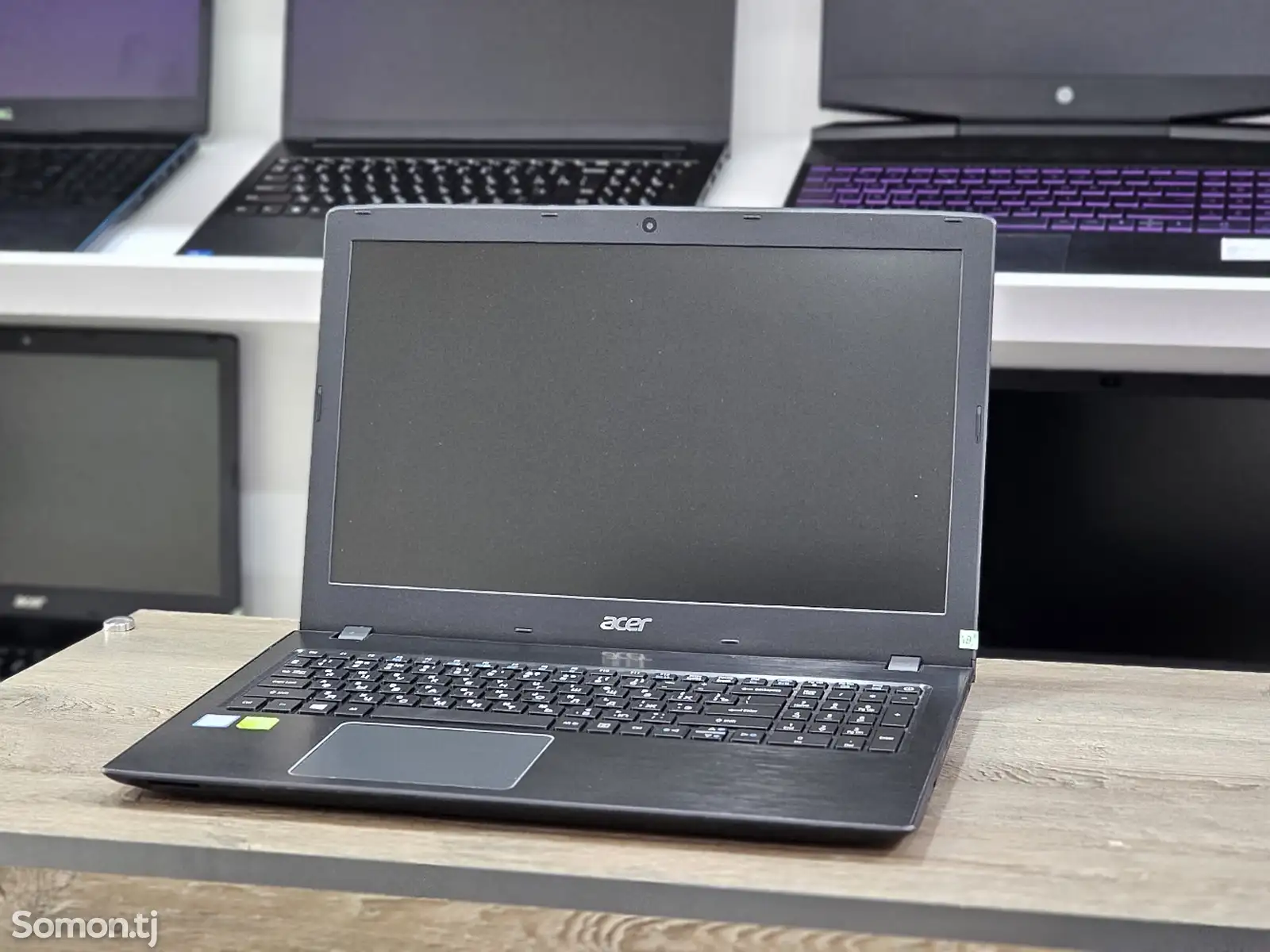 Ноутбук Acer 15.6 Full HD Core i7-6500U / 8GB / 940MX 2GB / SSD 256GB-1