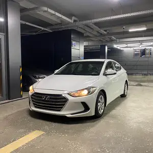 Hyundai Elantra, 2017